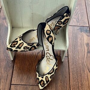 Sam Edelman Leopard Spot Pointed Toe Pumps in Tan and Black